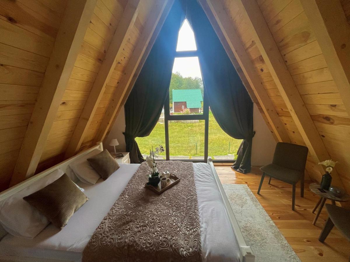 Lux Villas Zabljak Exteriör bild