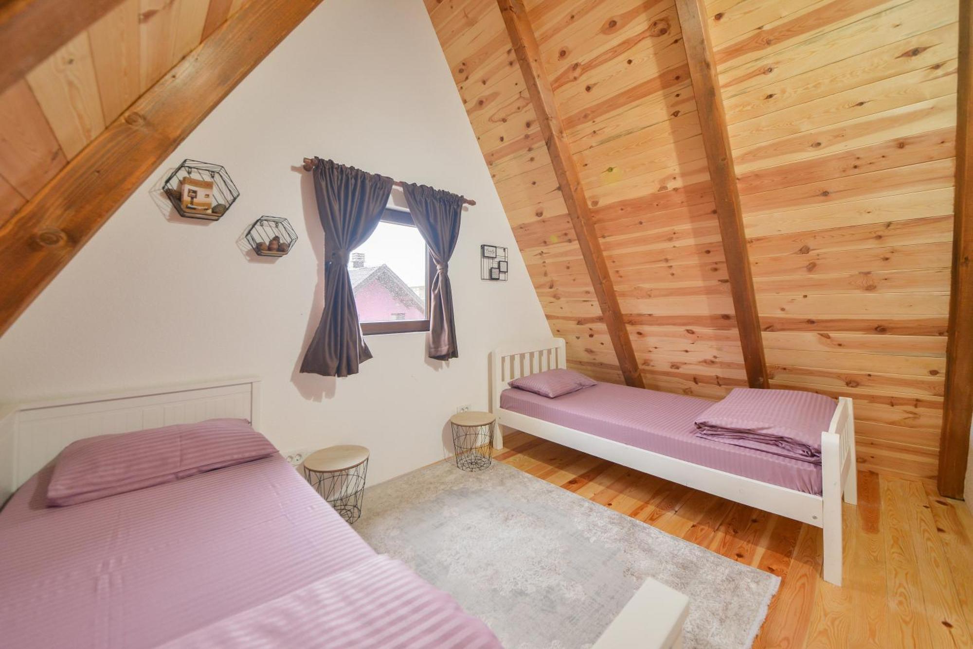 Lux Villas Zabljak Exteriör bild